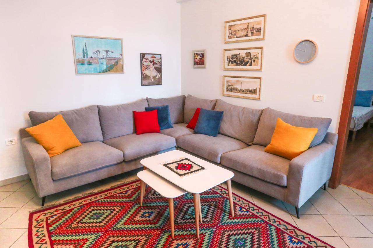 Tirana Views Apartment - Comfy & Spacious Esterno foto