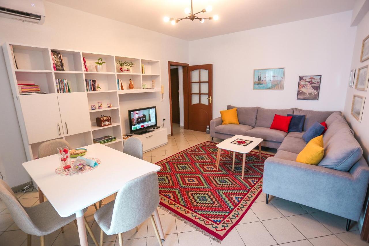 Tirana Views Apartment - Comfy & Spacious Esterno foto
