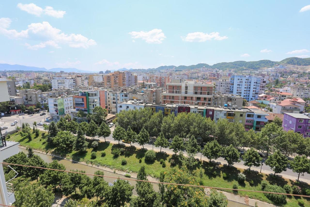 Tirana Views Apartment - Comfy & Spacious Esterno foto